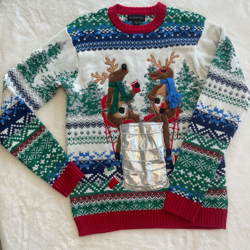 Men christmas sweater, like new!